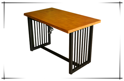 钢木西餐厅桌子