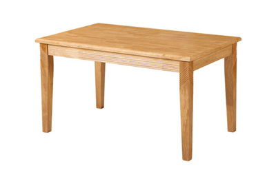 实木餐厅桌子