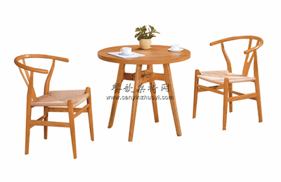 北欧实木咖啡厅桌椅