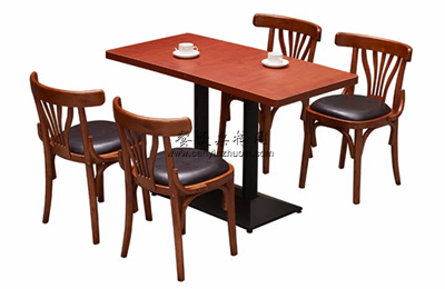 美式风格餐厅桌椅