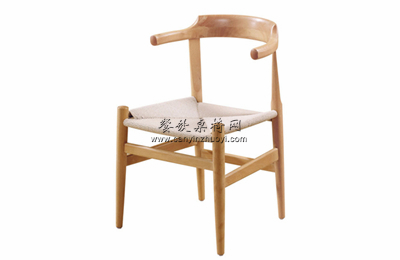 原木色日式椅子