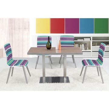 彩色快餐桌椅 KD036