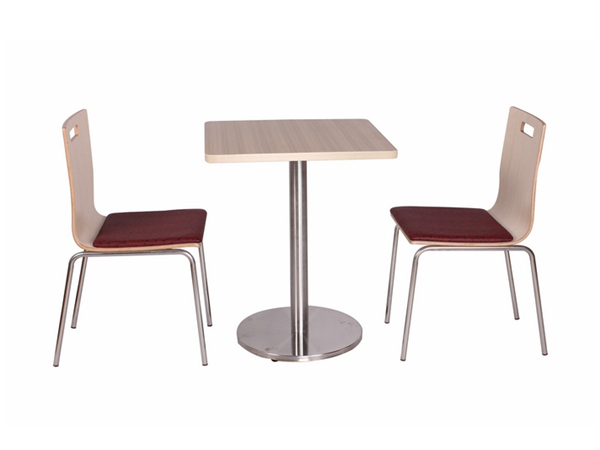 钢木材质一桌两椅最新优惠