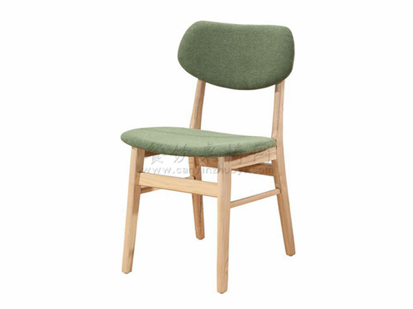小清新风格的实木餐椅图片