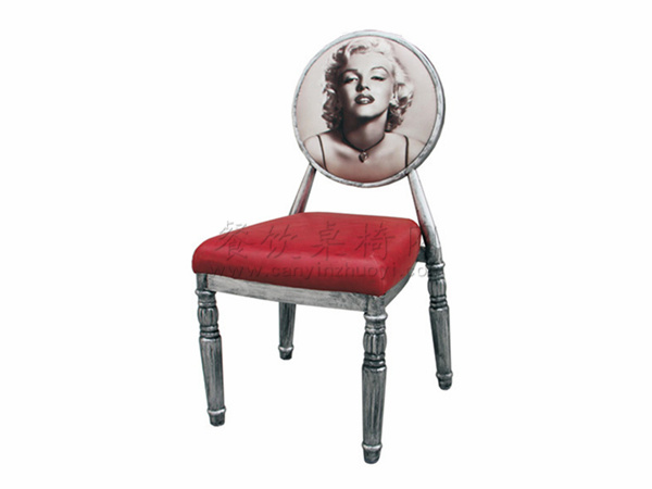 玛丽莲梦露图案的主题餐椅