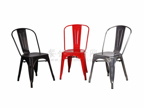 不同颜色的铁艺餐椅对比图