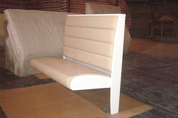 单面钢脚固定款式卡座沙发