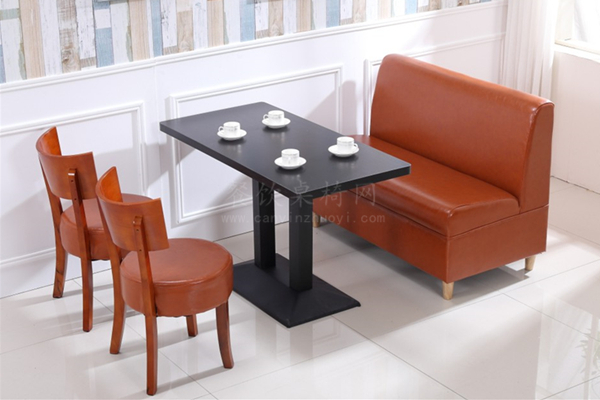 奶茶店桌椅和沙发组合实拍
