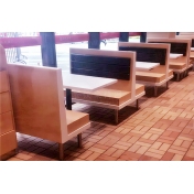 连锁快餐厅卡座桌椅案例图