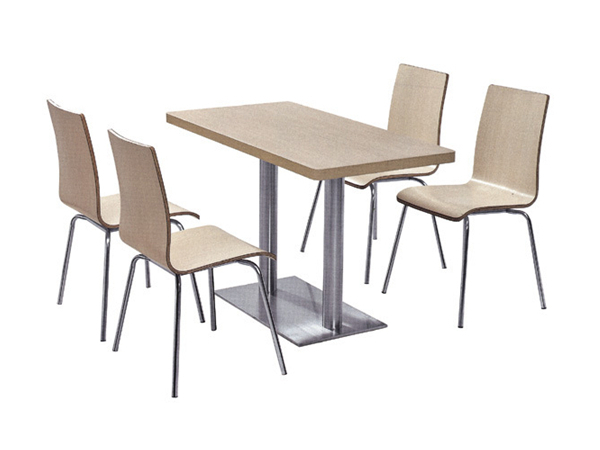 龙岩钢木餐桌椅，一桌四椅