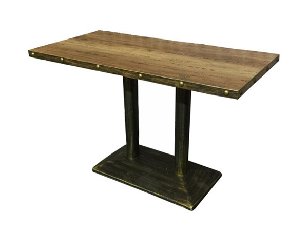 镇江怀旧风格钢木餐厅桌子