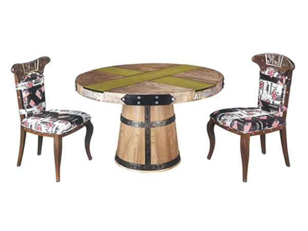 石家庄工业风主题餐厅桌椅