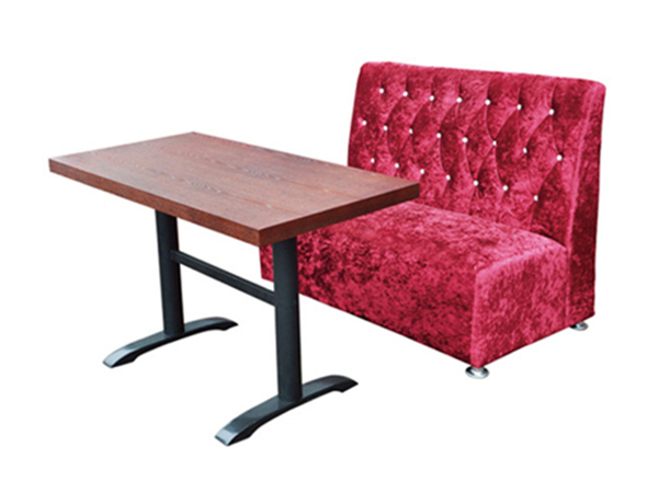 双鸭山布艺沙发和钢木餐桌