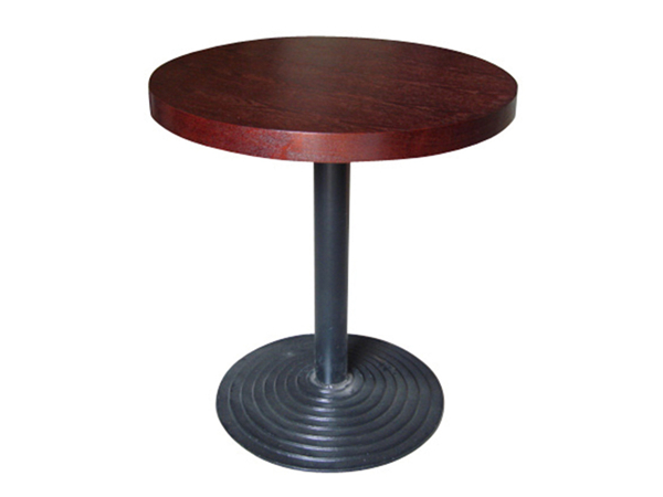 阿拉善盟实木油漆钢木餐桌