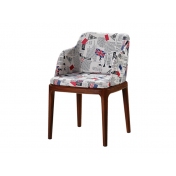 博尔塔拉时尚主题扶手餐椅
