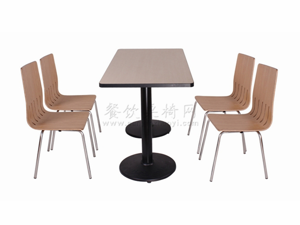 潮州钢木家具，四人位桌椅