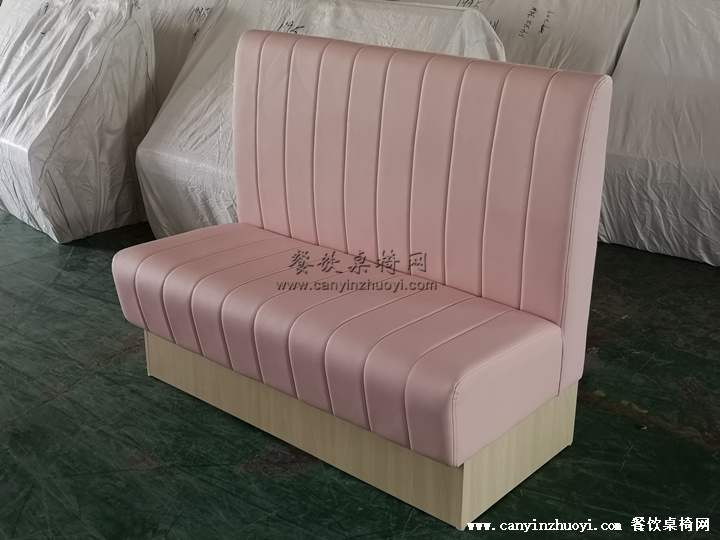 网红餐厅沙发，粉红色沙发