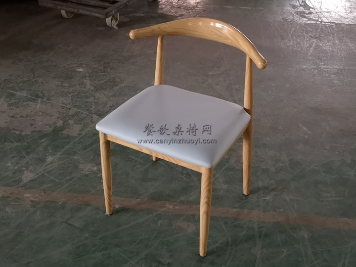 铁艺木纹工艺牛角餐厅椅子