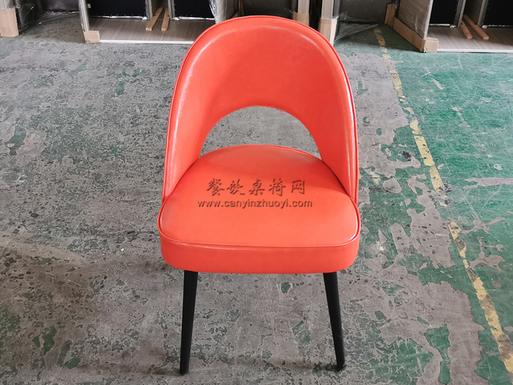 探炉烤鱼餐厅软包材质椅子