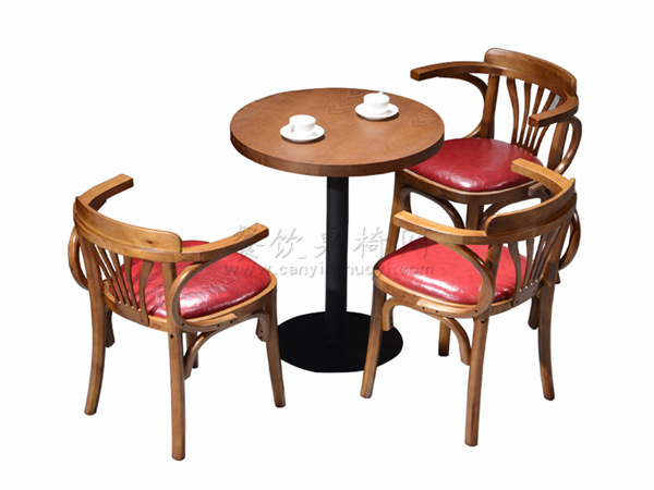 威宁实木桌椅，咖啡厅桌椅