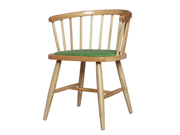 松原北欧风格实木扶手餐椅