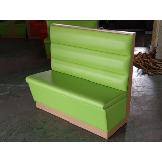 绿色皮革板式软包卡座沙发