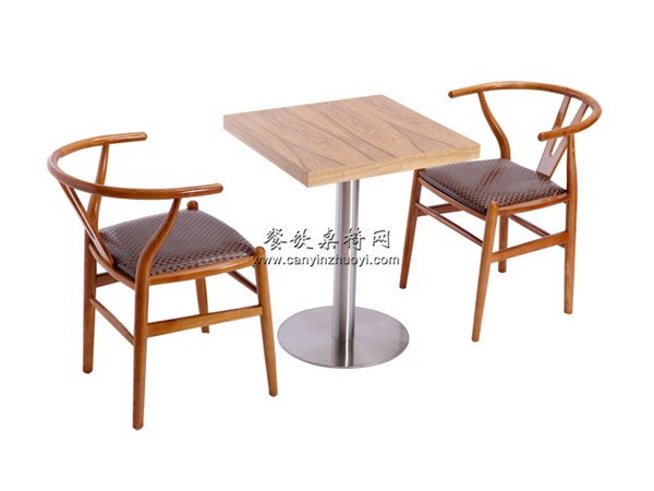 勐腊县点心店钢木桌实木椅